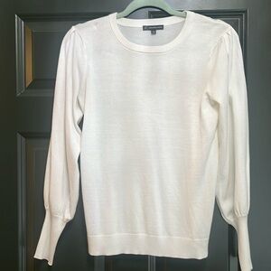 adrianna papell white sweater sized XS